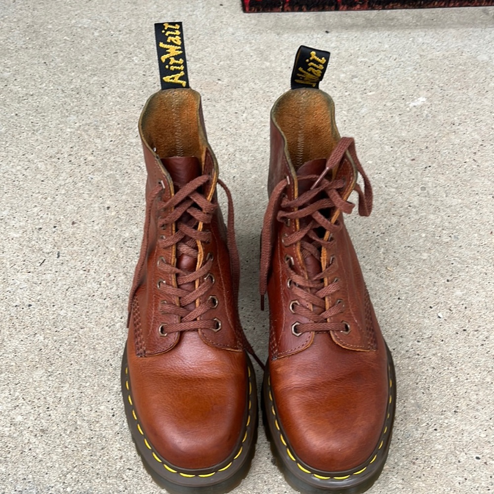 Dr Martens 1460 Pascal Tan inuk